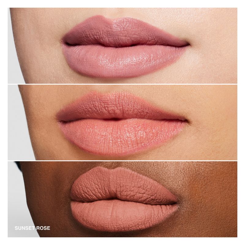 Bobbi Brown Luxe Matte Lipstick - Un Rossetto Matte Che Non Si Secca, Offre Finish Setoso E Leggero E Una Tenuta Fino A 10 Ore.