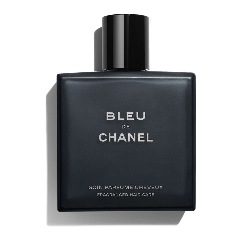 CHANEL Bleu de Chanel, Trattamento Profumato per Capelli Uomo, 90 ml, Note Aromatico-Boschive, Idrata e Ammorbidisce, Profumo per Capelli CHANEL Bleu de Chanel, Trattamento Profumato per Capelli Uomo, 90 ml, Note Aromatico-Boschive, Idrata e Ammorbidisce, Profumo per Capelli