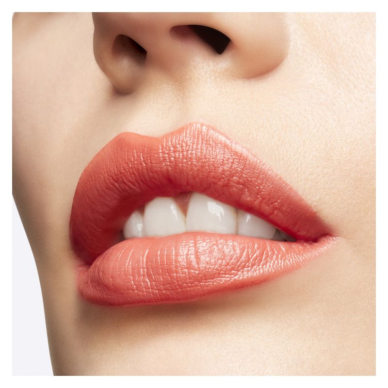 MAC Lustreglass Lipstick, Rossetto Donna, KISSMET, 3 g, Idratante, Lunga Tenuta e Finish Brillante, Colore Traslucido e Luminoso