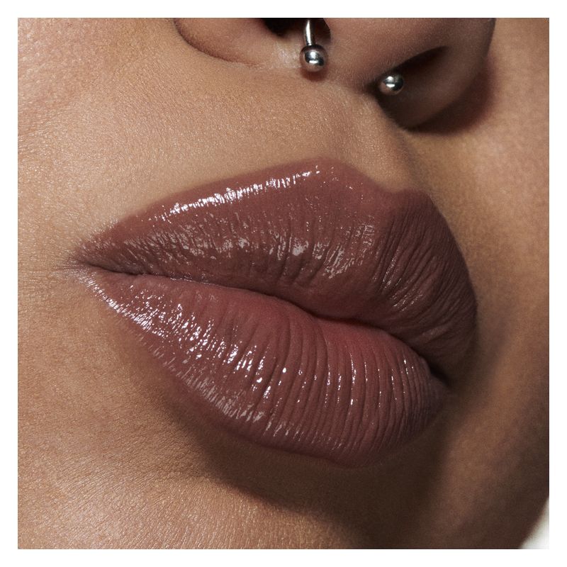 MAC Lustreglass Lipstick, Rossetto Donna, SIGNATURE MOVIE, 3 g, Idratante e Lunga Tenuta con Finish Brillante, Colore Traslucido e Luminoso