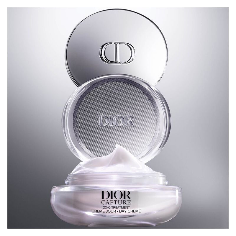 Dior Capture Crema Giorno, Correzione Antietà Alte Prestazioni, Viso e Collo, Donna, 50 ml, Trattamento Rassodante contro Rughe e Perdita di Tonicità Dior Capture Crema Giorno, Correzione Antietà Alte Prestazioni, Viso e Collo, Donna, 50 ml, Trattamento Rassodante contro Rughe e Perdita di Tonicità