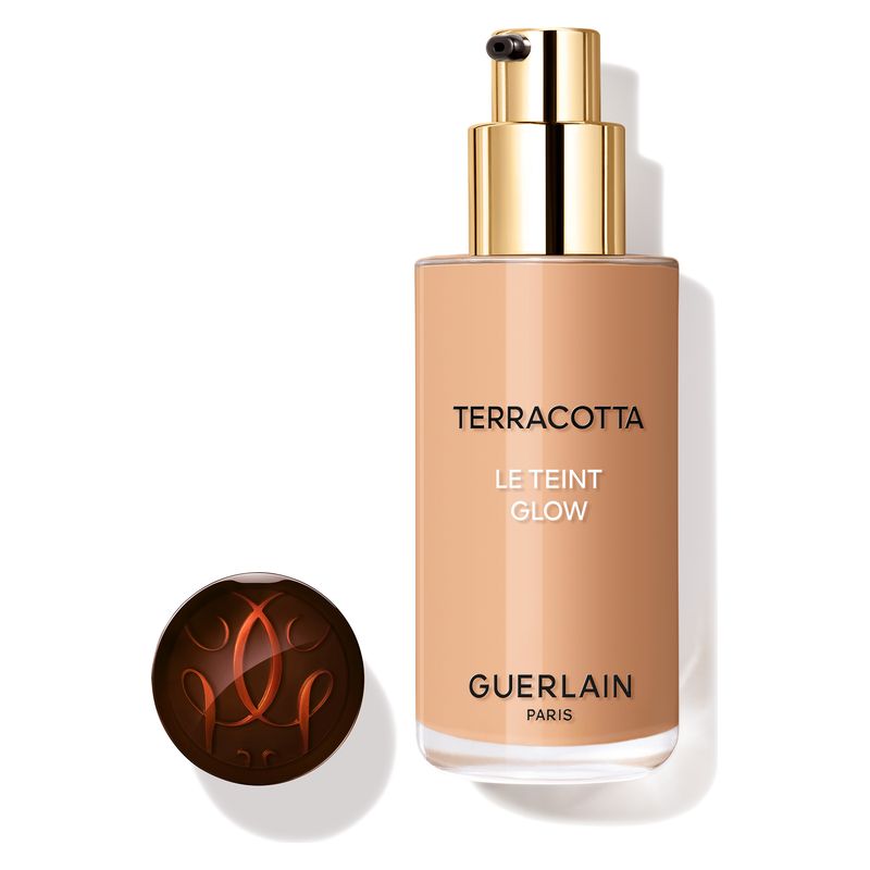 Guerlain Terracotta Le Teint Glow, Fondotinta Luminoso Lunga Tenuta, Donna, 35 ml, Colore 4N Neutral, No Transfer con 95% di ingredienti naturali Guerlain Terracotta Le Teint Glow, Fondotinta Luminoso Lunga Tenuta, Donna, 35 ml, Colore 4N Neutral, No Transfer con 95% di ingredienti naturali
