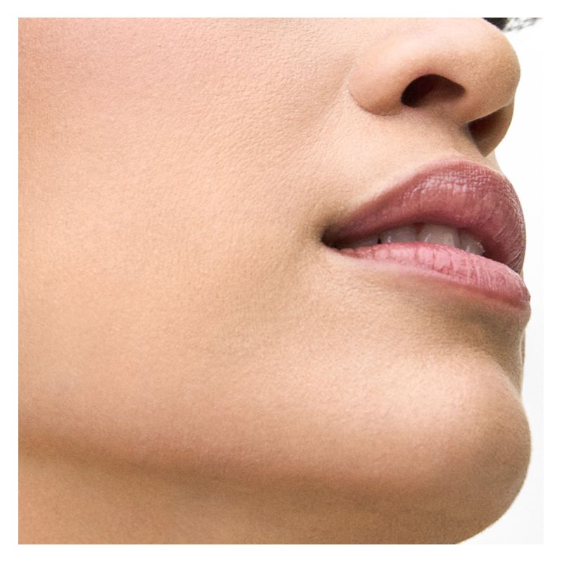 OVERSKIN Mat And Care, Fondotinta Anti Imperfezioni Donna, 30 ml, Colore 03 Vanilla, Effetto Opacizzante e Levigante per pelli miste e grasse