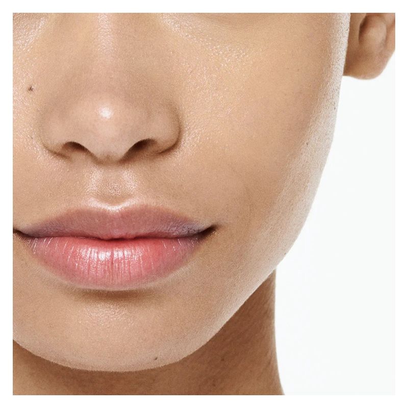 OVERSKIN Glow And Care, Fondotinta Attivo Luminoso e Idratante, 3.5 - LIGHT HONEY, 30 ml, Effetto Anti-Age, Finish Naturale, Make-up Viso Donna OVERSKIN Glow And Care, Fondotinta Attivo Luminoso e Idratante, 3.5 - LIGHT HONEY, 30 ml, Effetto Anti-Age, Finish Naturale, Make-up Viso Donna