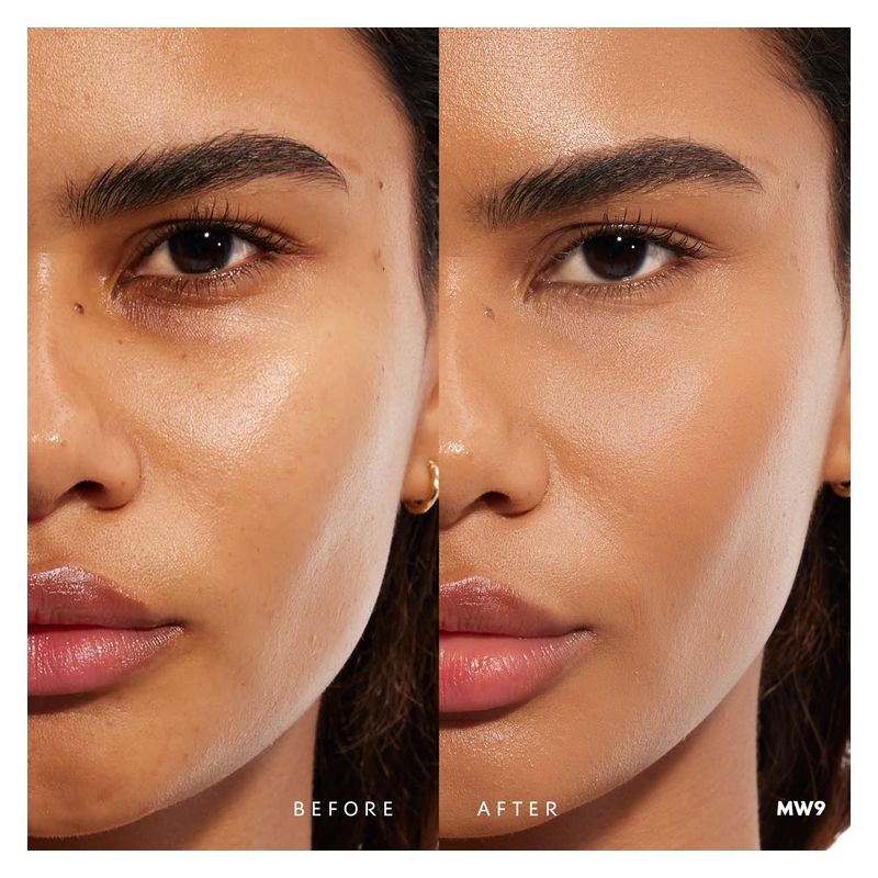 Yves Saint Laurent All Hours Glow Foundation