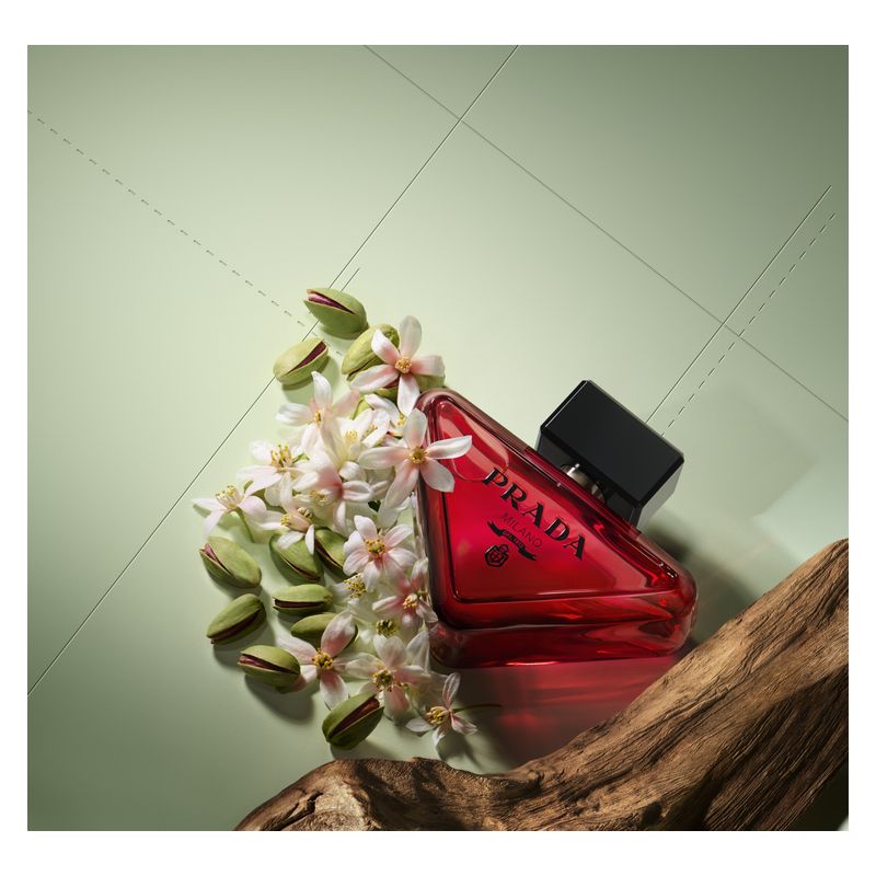 Prada Paradoxe Radical Essence, Parfum Donna, 90 ml Spray Ricaricabile, Profumo Floreale Ambrato Gourmand con Note di Pistacchio Salato e Sandalo