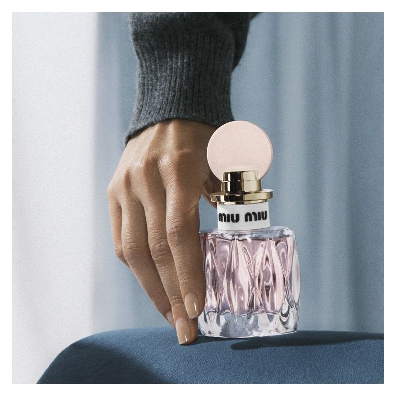 Miu Miu L'Eau Rosée, Eau de Toilette Donna, 100 ml Spray, Profumo Floreale Chypre con Mughetto e Muschio Bianco, Fragranza Fresca e Raffinata