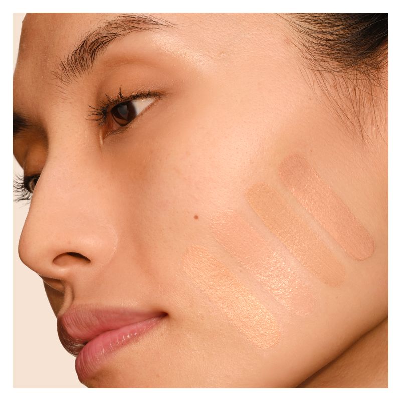 Armani SKIN TINT LONG-WEAR & CARE