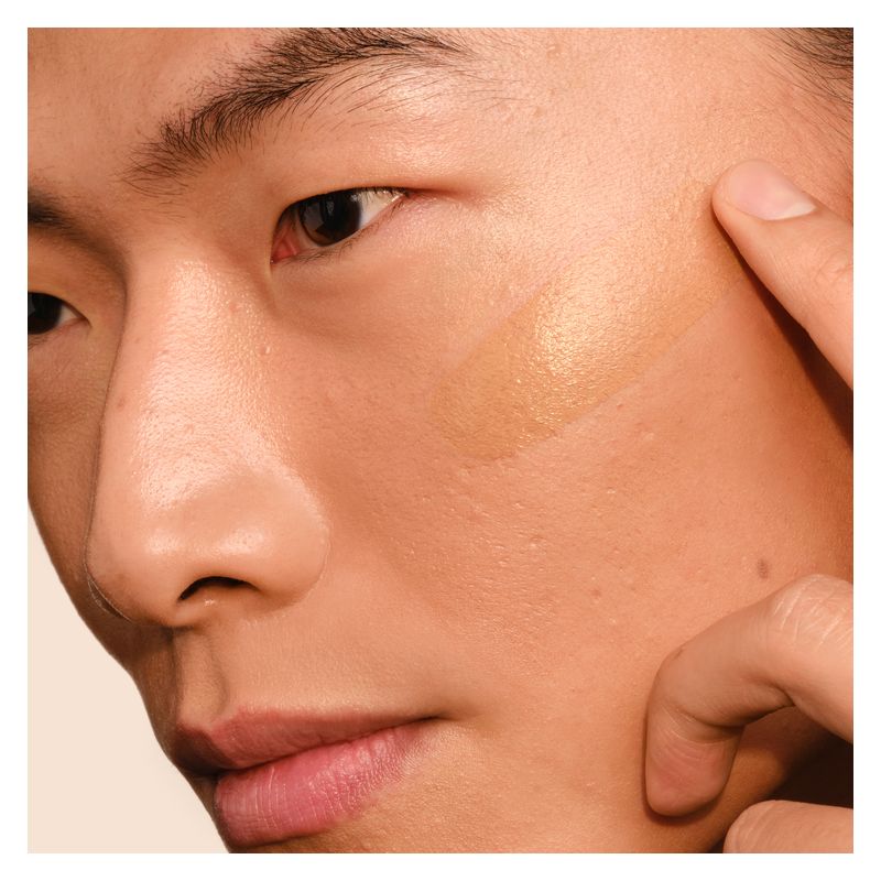 Armani SKIN TINT LONG-WEAR & CARE