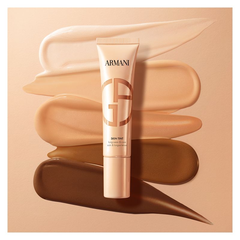 Armani Skin Tint Long-wear & Care, Siero Colorato Trattante Donna, 30 ml, T4 - TAN, Fondotinta Fluido Lunga Tenuta con Finish Luminoso e Idratante