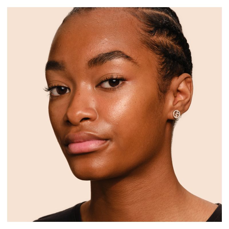 Armani SKIN TINT LONG-WEAR & CARE