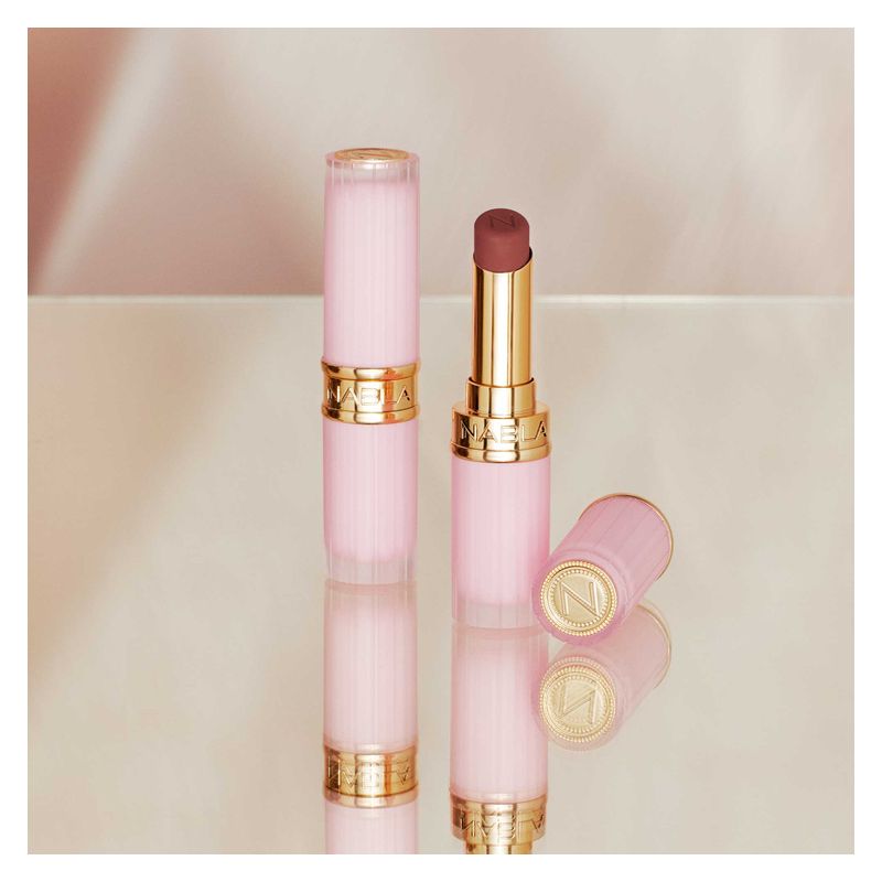 NABLA BEYOND BLURRY LIPSTICK