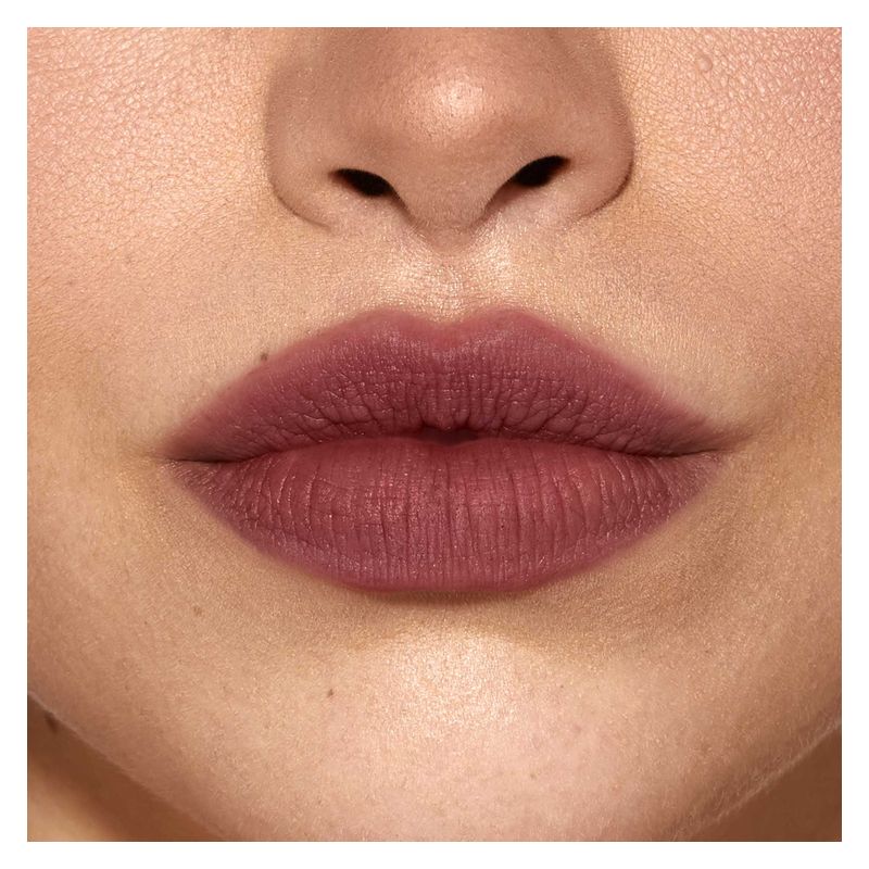 NABLA Beyond Blurry Lipstick, Rossetto Effetto Soft-Focus, Donna, 3.2 g, Colore Nocturna, Rossetto matte vellutato a lunga tenuta NABLA Beyond Blurry Lipstick, Rossetto Effetto Soft-Focus, Donna, 3.2 g, Colore Nocturna, Rossetto matte vellutato a lunga tenuta