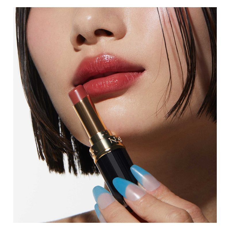 NABLA Beyond Jelly Lipstick, Rossetto Idratante Colore LIBIDO, 3.2 g, Finish Lucido Glassato, Effetto Rimpolpante, Make-Up Labbra Donna NABLA Beyond Jelly Lipstick, Rossetto Idratante Colore LIBIDO, 3.2 g, Finish Lucido Glassato, Effetto Rimpolpante, Make-Up Labbra Donna