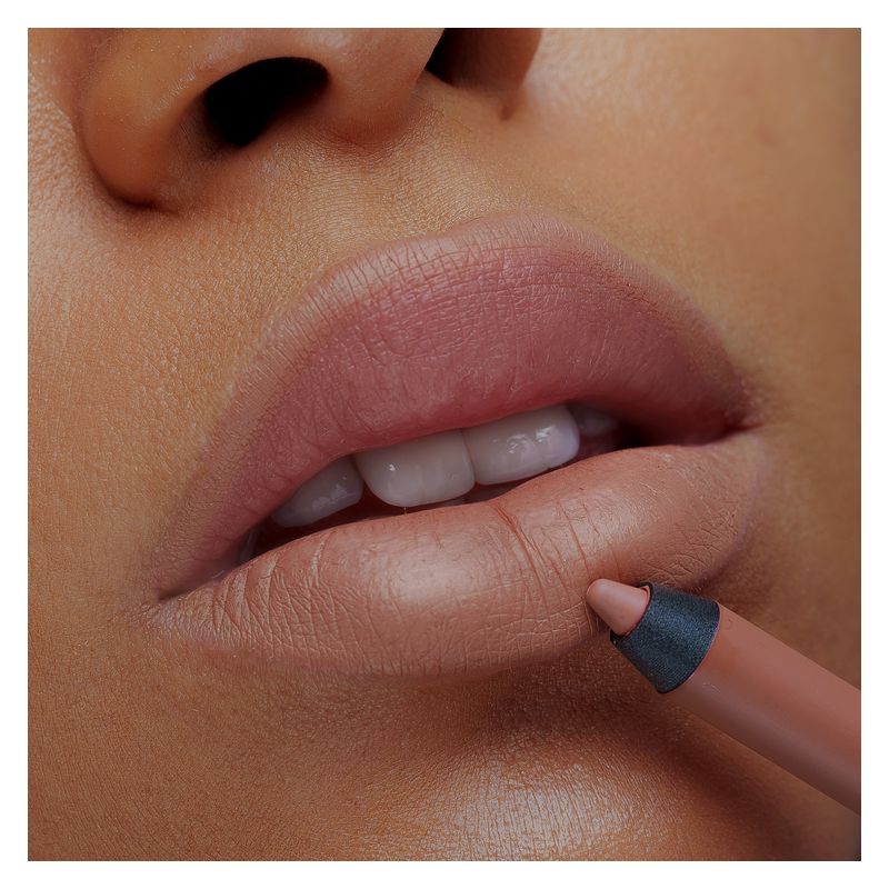 NABLA Close-Up Lip Shaper, Matita Labbra Donna, 1.12 g, Colore Nude #1.5, Lunga Tenuta e No-Transfer, Contorno Labbra Effetto Volume Naturale NABLA Close-Up Lip Shaper, Matita Labbra Donna, 1.12 g, Colore Nude #1.5, Lunga Tenuta e No-Transfer, Contorno Labbra Effetto Volume Naturale