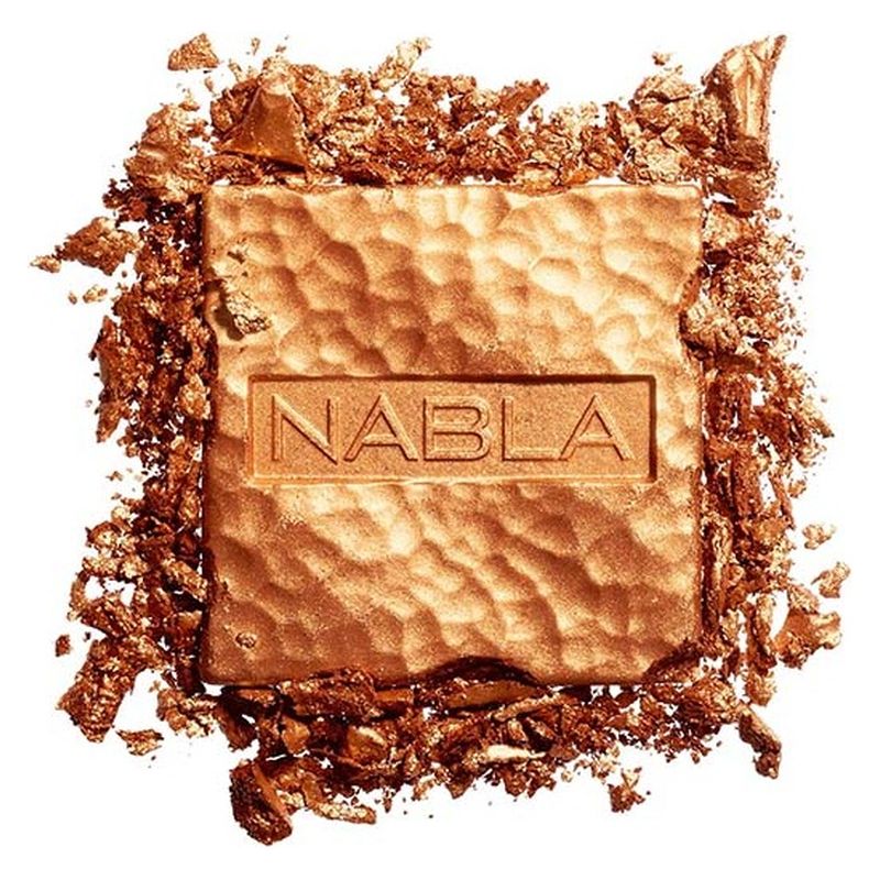 NABLA Skin Glazing, Illuminante Viso in Polvere, 6.5 g, LUCENT JUNGLE, Highlighter Effetto Specchio, Finish Luminoso, Make-Up Viso Donna NABLA Skin Glazing, Illuminante Viso in Polvere, 6.5 g, LUCENT JUNGLE, Highlighter Effetto Specchio, Finish Luminoso, Make-Up Viso Donna