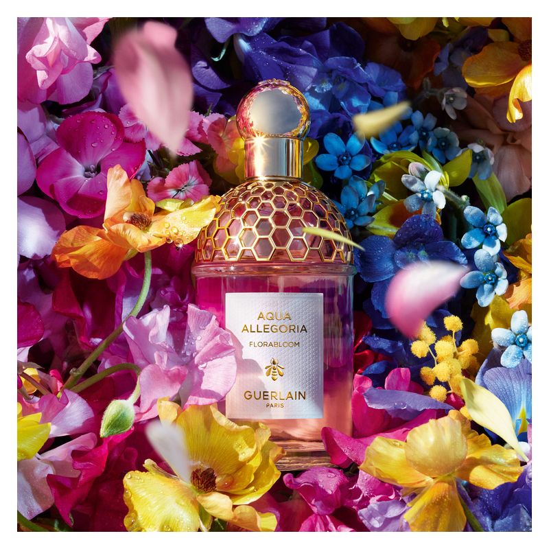 Guerlain Aqua Allegoria Florabloom, Eau de Toilette Donna, 40 ml Spray, Profumo Floreale Fruttato con note di Tuberosa, Mango e Muschio Bianco