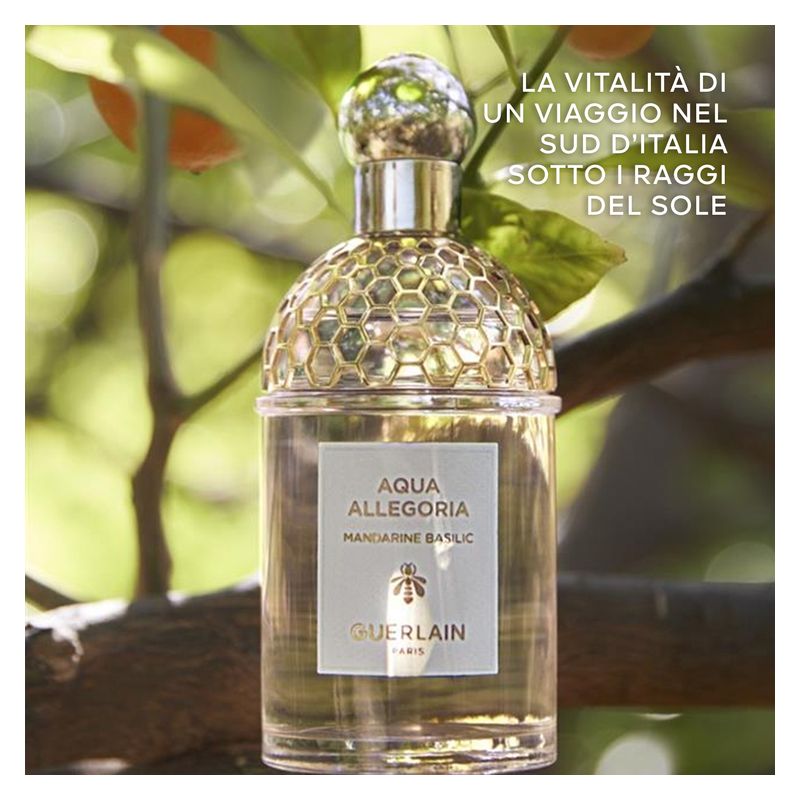Guerlain Aqua Allegoria Mandarine Basilic, Eau de Toilette Donna, 40 ml Spray, Fragranza agrumata e aromatica, Profumo femminile fresco e frizzante Guerlain Aqua Allegoria Mandarine Basilic, Eau de Toilette Donna, 40 ml Spray, Fragranza agrumata e aromatica, Profumo femminile fresco e frizzante