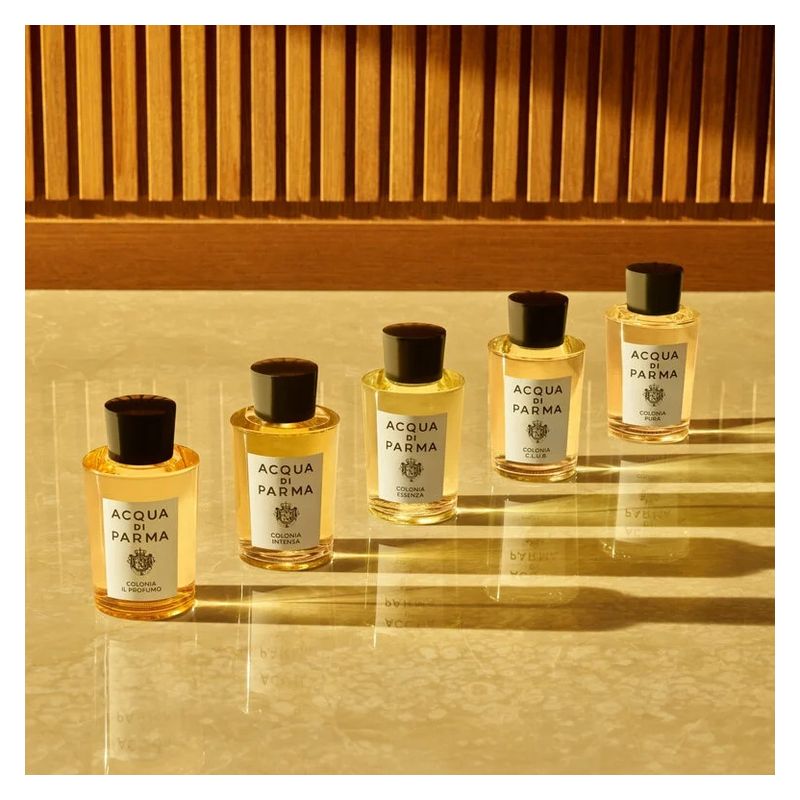 Acqua Di Parma Colonia C.L.U.B., Eau de Cologne Uomo, 50 ml Spray, Profumo Maschile Aromatico Legnoso, Fragranza Fresca e Moderna per Lui Acqua Di Parma Colonia C.L.U.B., Eau de Cologne Uomo, 50 ml Spray, Profumo Maschile Aromatico Legnoso, Fragranza Fresca e Moderna per Lui