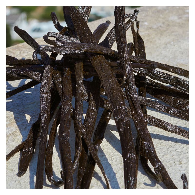 Dolce & Gabbana Devotion, Eau de Parfum Donna, 20 ml Spray, Profumo Ambrato Vanigliato Gourmand con note di Limone Candito e Fiori d'Arancio