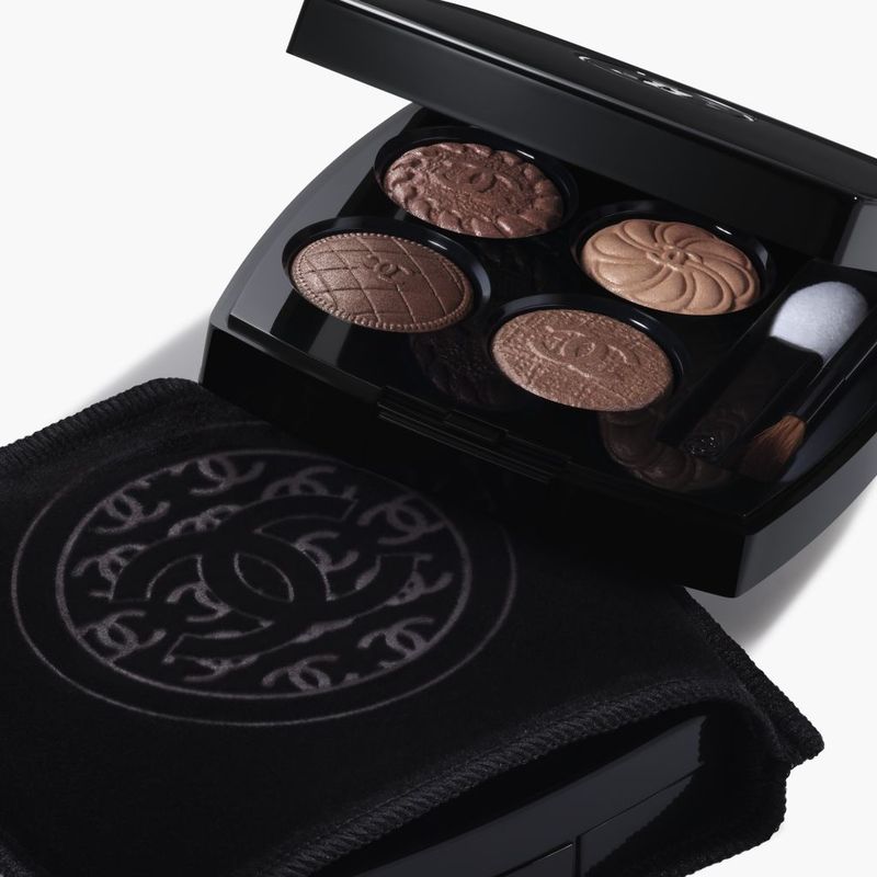 CHANEL Les 4 Ombres Boutons