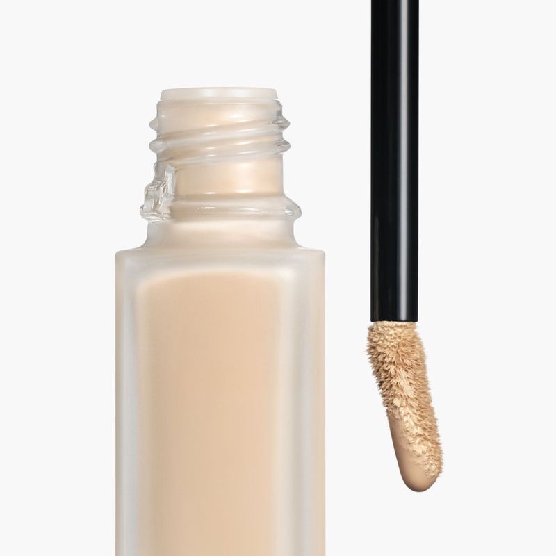 CHANEL Ultra Le Teint Le Correcteur