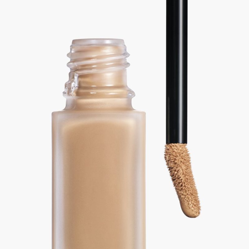 CHANEL Ultra Le Teint Le Correcteur