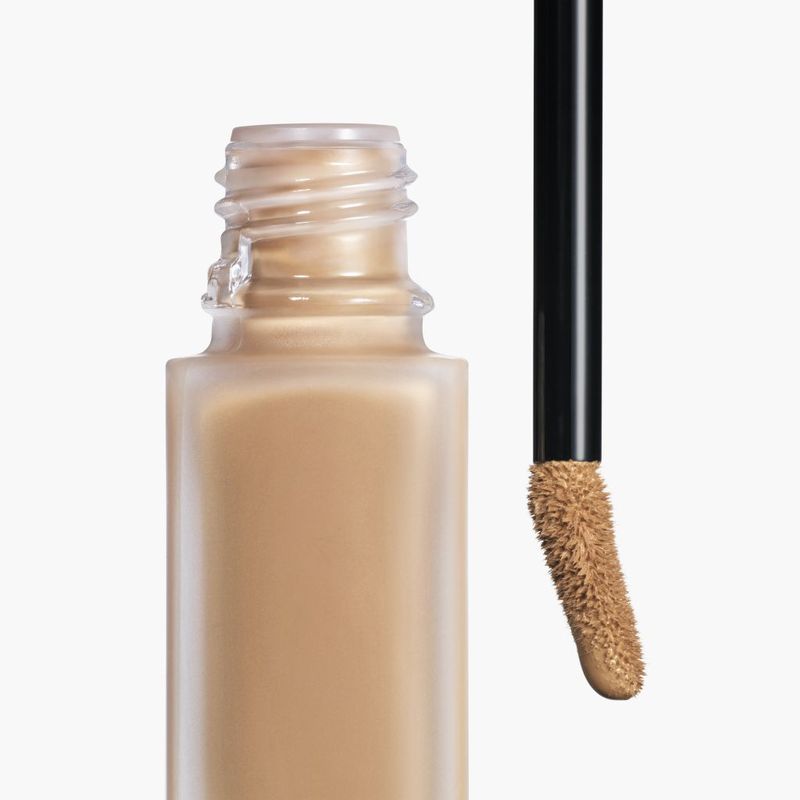 CHANEL Ultra Le Teint Le Correcteur