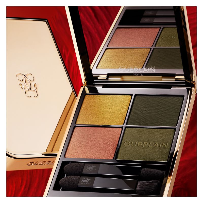 Guerlain Ombres G, Palette Ombretti 4 Colori, 870 Emerald Feather, Lunga Tenuta e Finish Multi-Effetto, Colore Intenso con Pigmenti Vibranti