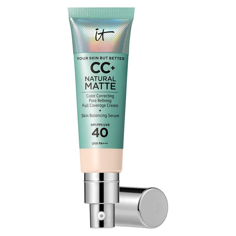 IT Cosmetics CC+ Cream Natural Matte, Fondotinta SPF 40, Alta Coprenza, 32 ml, Fair Porcelain, per pelli grasse e miste con finish opacizzante IT Cosmetics CC+ Cream Natural Matte, Fondotinta SPF 40, Alta Coprenza, 32 ml, Fair Porcelain, per pelli grasse e miste con finish opacizzante