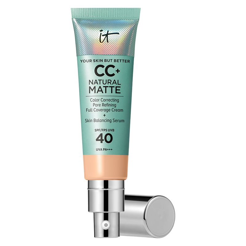IT Cosmetics CC+ Cream Natural Matte, Fondotinta Fluido Opacizzante, Light Medium, 32 ML, SPF 40, Alta Coprenza per Pelli Grasse e Miste IT Cosmetics CC+ Cream Natural Matte, Fondotinta Fluido Opacizzante, Light Medium, 32 ML, SPF 40, Alta Coprenza per Pelli Grasse e Miste