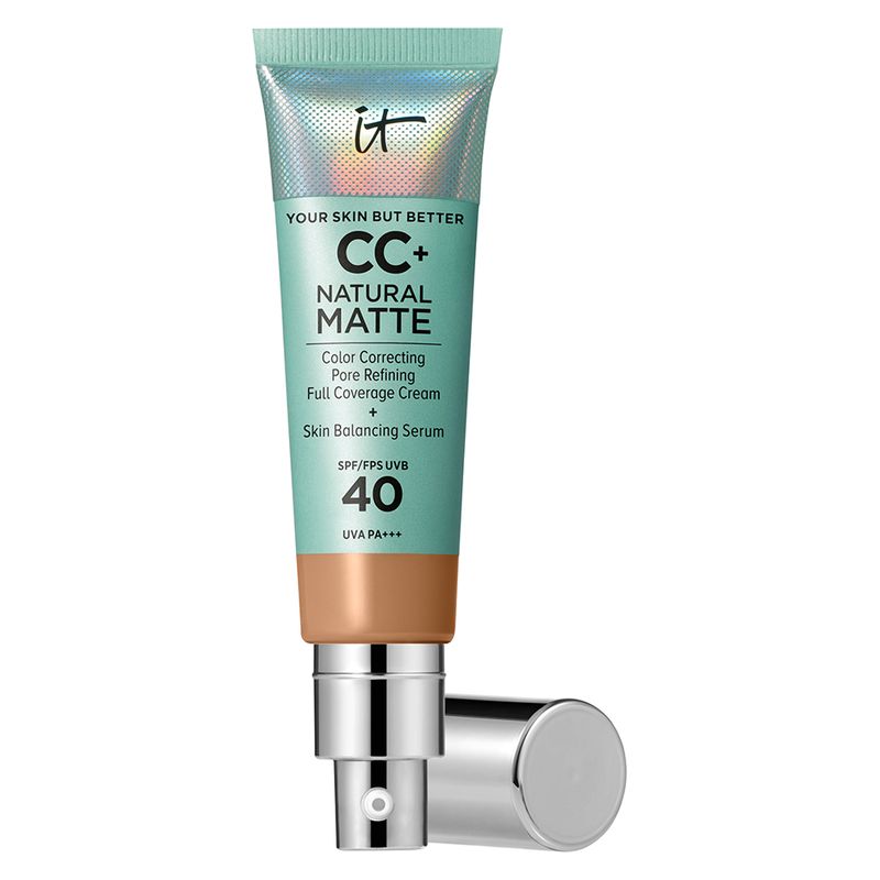 IT Cosmetics CC+ Cream Natural Matte, Fondotinta Fluido SPF 40, 32 ml, Colore Tan, Alta Coprenza, Effetto Opacizzante per Pelle Grassa e Mista IT Cosmetics CC+ Cream Natural Matte, Fondotinta Fluido SPF 40, 32 ml, Colore Tan, Alta Coprenza, Effetto Opacizzante per Pelle Grassa e Mista