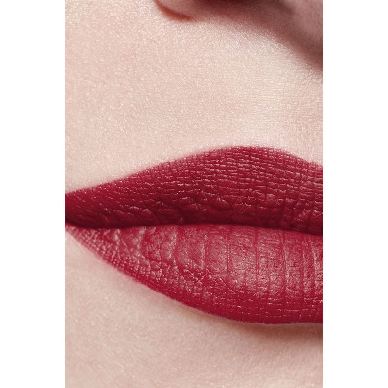 CHANEL - ROUGE ALLURE VELVET