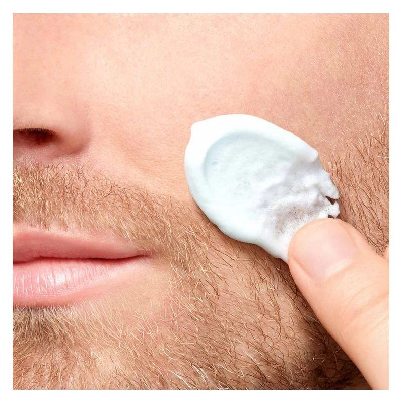 Clarins - MEN GEL MOUSSANT RASAGE IDÉAL Clarins - MEN GEL MOUSSANT RASAGE IDÉAL