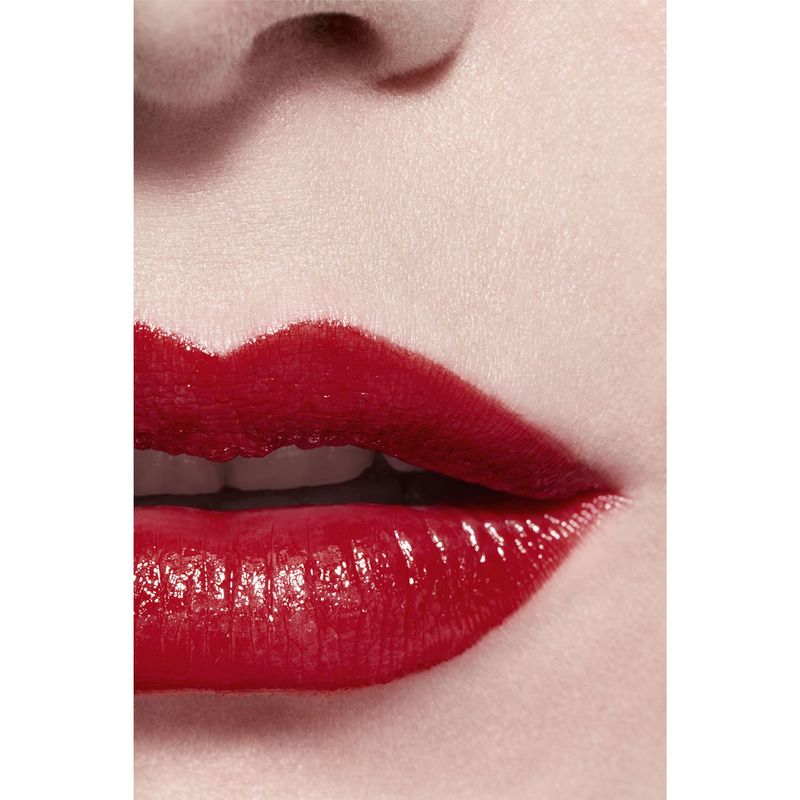 CHANEL Rouge Coco, Rossetto Satinato Idratante e Levigante, Colore 120 Gabrielle, Lunga Tenuta, 3.5 g, Finish Luminoso, Make-up Labbra Donna CHANEL Rouge Coco, Rossetto Satinato Idratante e Levigante, Colore 120 Gabrielle, Lunga Tenuta, 3.5 g, Finish Luminoso, Make-up Labbra Donna