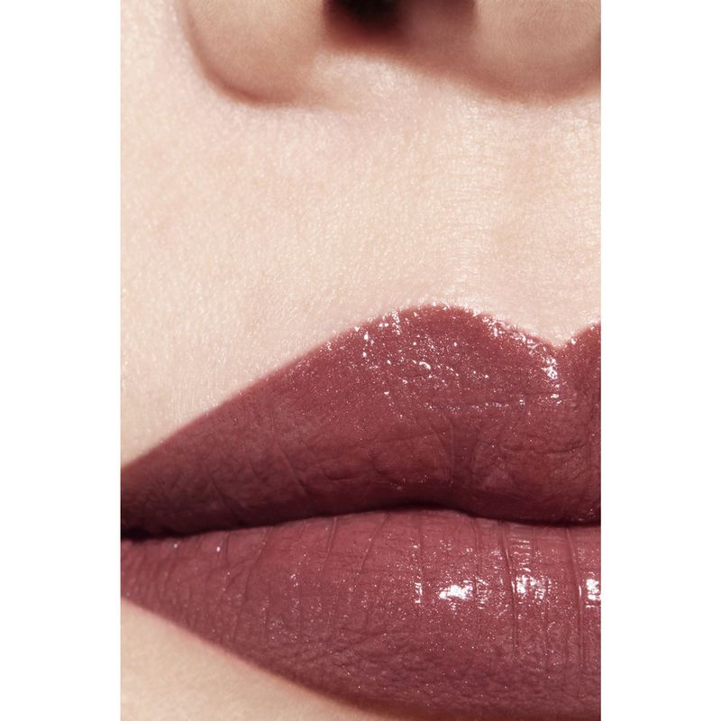 CHANEL Rouge Coco, Rossetto Satinato Idratante e Levigante, Lunga Tenuta, Colore 134 Edimbourg, 3.5 g, Make-Up Labbra per un Sorriso Luminoso