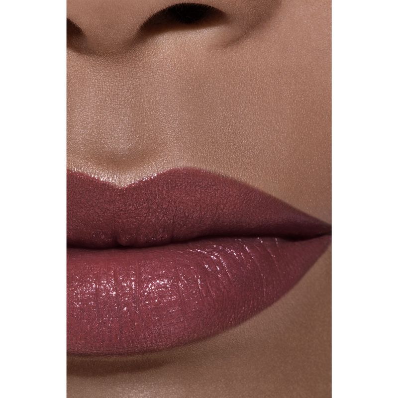 CHANEL Rouge Coco, Rossetto Satinato Idratante e Levigante, Lunga Tenuta, Colore 134 Edimbourg, 3.5 g, Make-Up Labbra per un Sorriso Luminoso