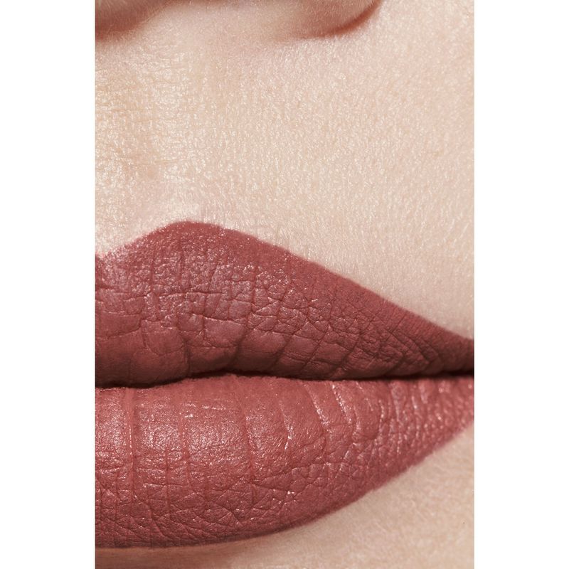 CHANEL - ROUGE ALLURE VELVET