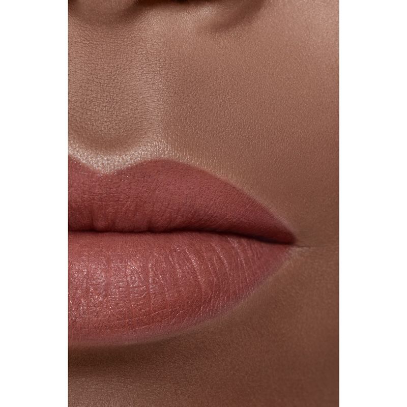 CHANEL - ROUGE ALLURE VELVET