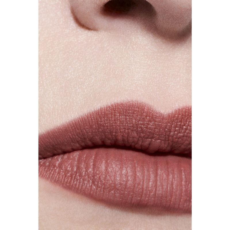 CHANEL - ROUGE ALLURE VELVET