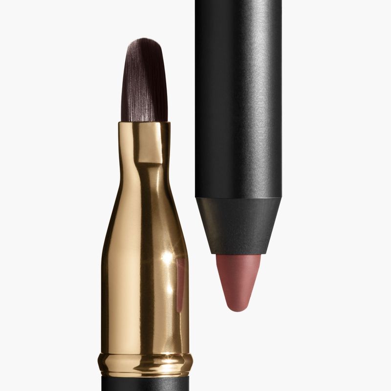 CHANEL Le Crayon Lèvres, Matita Contorno Labbra a Lunga Tenuta, 1.2 g, Colore 216 Brun Sienne, Tratto Preciso Semi-Opaco, con Pennello Sfumino