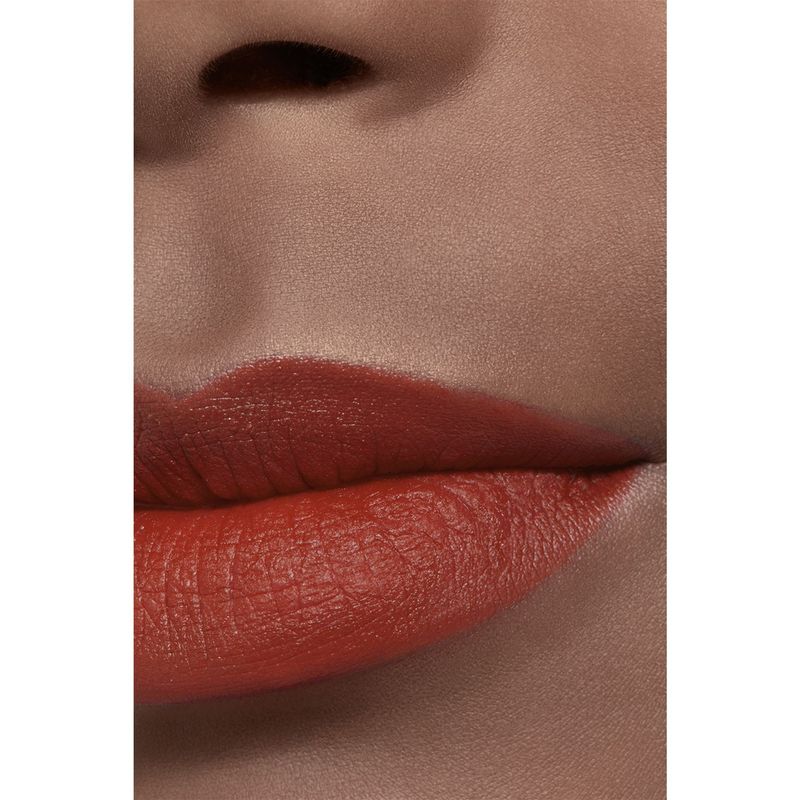 CHANEL - ROUGE ALLURE VELVET ROUGE NOIR CHANEL - ROUGE ALLURE VELVET ROUGE NOIR