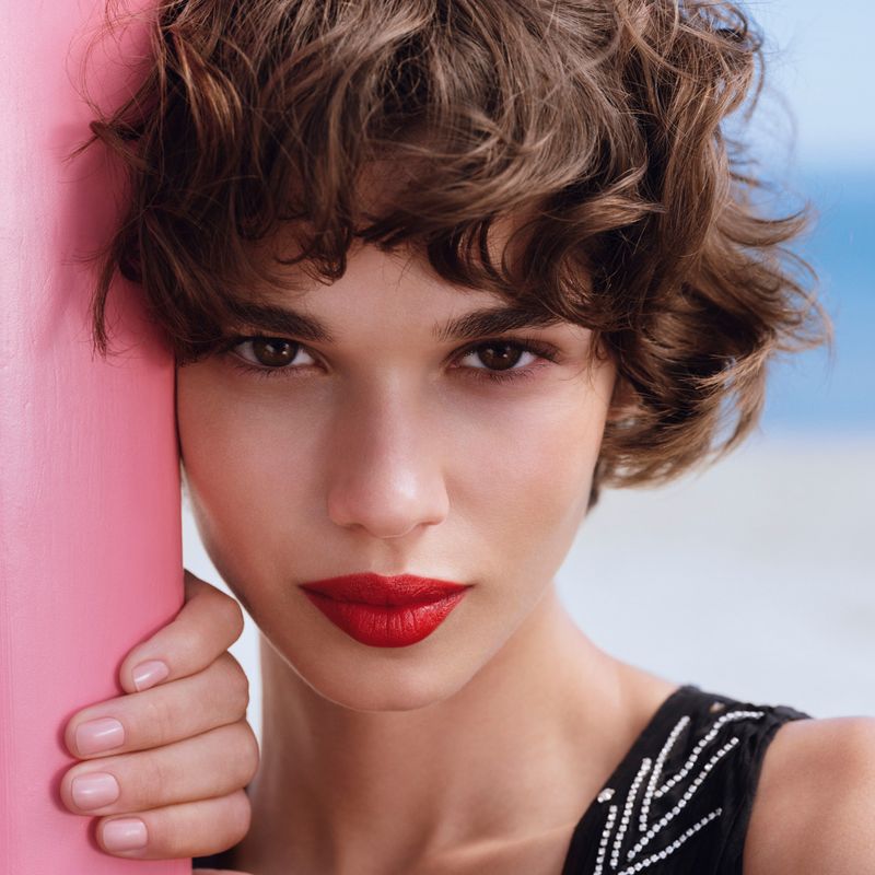 CHANEL Rouge Coco Rossetto Satinato, Idratante e Levigante, Colore 118 New York, 3.5 g, Lunga Tenuta, Finish Luminoso, Make-up Labbra Donna CHANEL Rouge Coco Rossetto Satinato, Idratante e Levigante, Colore 118 New York, 3.5 g, Lunga Tenuta, Finish Luminoso, Make-up Labbra Donna