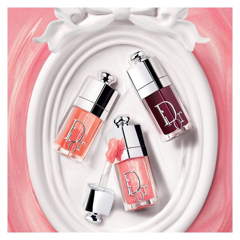 DIOR Dior Addict Lip Glow Oil, Olio Labbra Nutriente Effetto Gloss, Colore 041 Peachy, 6 ml, Finish Brillante, Idratante e Rimpolpante DIOR Dior Addict Lip Glow Oil, Olio Labbra Nutriente Effetto Gloss, Colore 041 Peachy, 6 ml, Finish Brillante, Idratante e Rimpolpante
