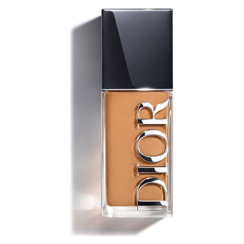 DIOR Forever Skin Glow, Fondotinta Fluido Luminoso, 30 ml, 4.5 Neutral, Lunga Tenuta 24H, Idratazione 48H e SPF 25, Finish Naturale Radioso DIOR Forever Skin Glow, Fondotinta Fluido Luminoso, 30 ml, 4.5 Neutral, Lunga Tenuta 24H, Idratazione 48H e SPF 25, Finish Naturale Radioso