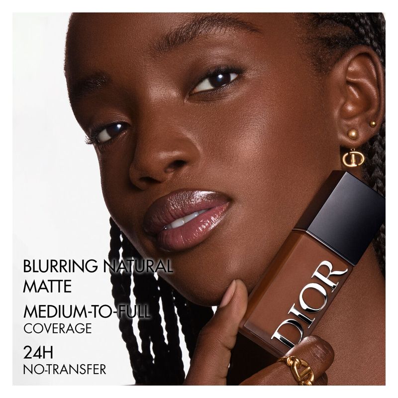 DIOR - Dior Forever Skin Wear - Fondotinta mat naturale effetto blur – lunga tenuta 24 ore – no transfer – SPF 20 PA+++ DIOR - Dior Forever Skin Wear - Fondotinta mat naturale effetto blur – lunga tenuta 24 ore – no transfer – SPF 20 PA+++