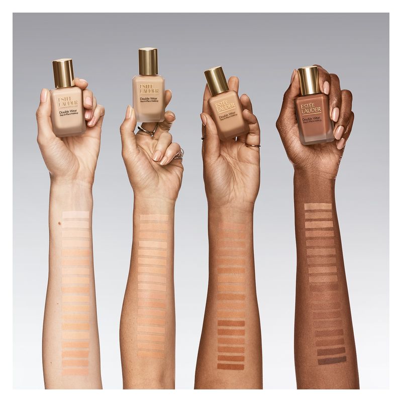 Estée Lauder Double Wear Stay-in-Place Makeup, Fondotinta Fluido Lunga Tenuta 36 Ore, SPF 10, Colore 2C2 Pale Almond, Finish Matte Naturale, 30 ml