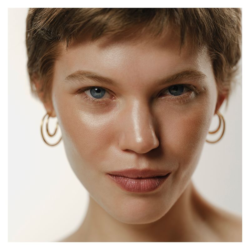 Sisley - PHYTO-ROUGE SHINE - Il colore di un rossetto. La brillantezza di un gloss. Il confort di un balsamo