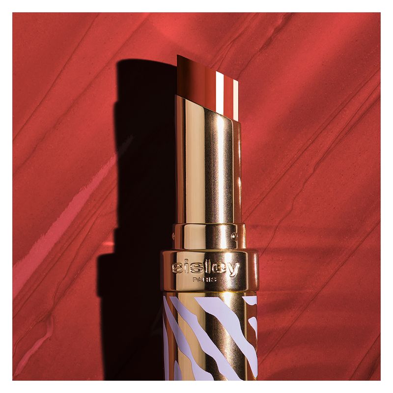 Sisley - PHYTO-ROUGE SHINE - Il colore di un rossetto. La brillantezza di un gloss. Il confort di un balsamo Sisley - PHYTO-ROUGE SHINE - Il colore di un rossetto. La brillantezza di un gloss. Il confort di un balsamo