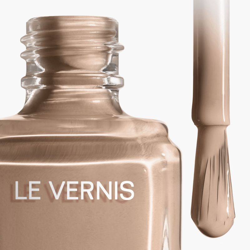 CHANEL - LE VERNIS